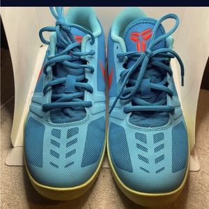 Kobe Mentality Basketball Shoes